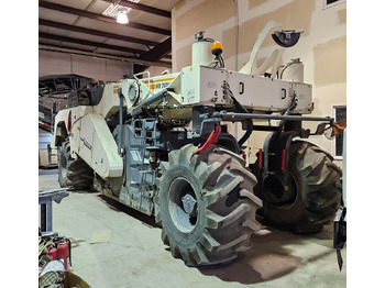 Σταθεροποιητή εδάφους WIRTGEN