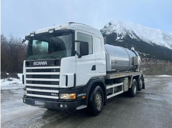 Όχημα εκκένωσης βόθρων SCANIA R164