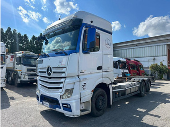 Φορτηγό σασί MERCEDES-BENZ Actros 2545