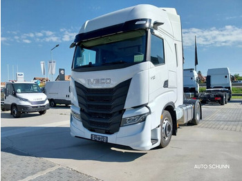 Φορτηγό IVECO S-WAY
