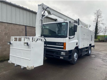 Όχημα αποπάγωσης αεροσκαφών FMC