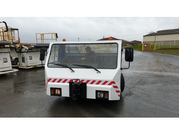 Ελκυστήρας αεροσκαφών SOVAM K100: φωτογραφία 2