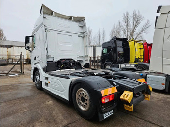 Καινούριο Τράκτορας DAF XF 480 Brand NEW! Full Spoiler, Reversing Camera: φωτογραφία 4