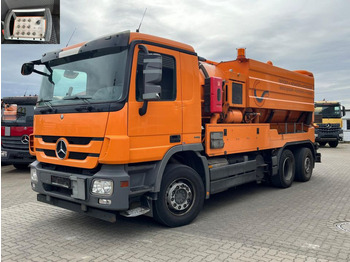 Όχημα εκκένωσης βόθρων MERCEDES-BENZ Actros 2546