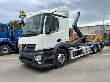 Φορτηγό φόρτωσης γάντζου MERCEDES-BENZ Actros 2543