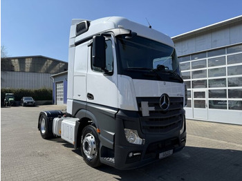 Τράκτορας MERCEDES-BENZ Actros 1845
