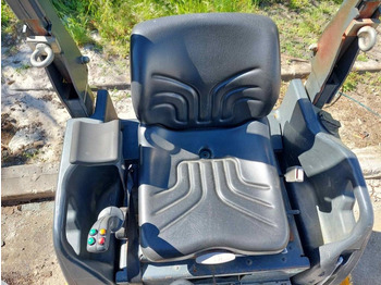 Ασφαλτικός οδοστρωτήρας Bomag BW 120 AD-5: φωτογραφία 4 Ασφαλτικός οδοστρωτήρας Bomag BW 120 AD-5: φωτογραφία 4