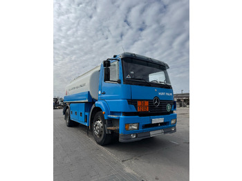 Φορτηγό βυτιοφόρο MERCEDES-BENZ Atego 1828