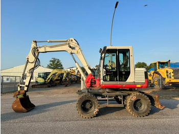 Τροχοφόρος εκσκαφέας TAKEUCHI TB175