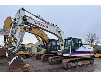 Ερπυστριοφόρος εκσκαφέας VOLVO EC220DL