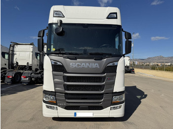 Τράκτορας SCANIA R 460