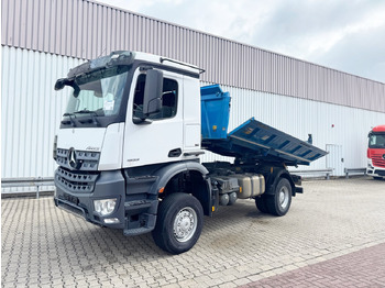 Φορτηγό ανατρεπόμενο MERCEDES-BENZ Arocs 1833