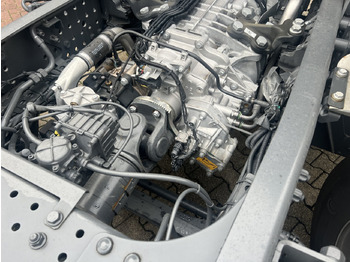 Καινούριο Φορτηγό ανατρεπόμενο Mercedes-Benz Arocs 3251 L 8x4/4 Arocs 3251 L 8x4/4, Motorabtrieb: φωτογραφία 3 Καινούριο Φορτηγό ανατρεπόμενο Mercedes-Benz Arocs 3251 L 8x4/4 Arocs 3251 L 8x4/4, Motorabtrieb: φωτογραφία 3