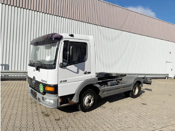 Φορτηγό σασί MERCEDES-BENZ Atego 815