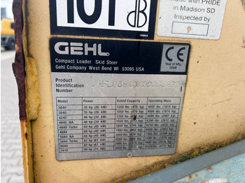 Φορτωτής πλάγιας ολίσθησης Gehl 3840 E: φωτογραφία 5