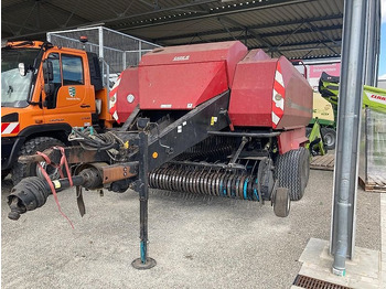 Χορτοδετική μηχανή τετράγωνες μπάλες CASE IH