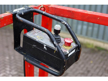 Ψαλιδωτό ανυψωτικό Holland Lift Ecostar HL-9710 Electric, 12m Working Height, 325k: φωτογραφία 4 Ψαλιδωτό ανυψωτικό Holland Lift Ecostar HL-9710 Electric, 12m Working Height, 325k: φωτογραφία 4