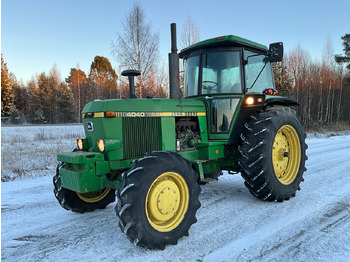 Τρακτέρ JOHN DEERE 40 Series