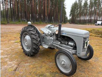 Τρακτέρ MASSEY FERGUSON