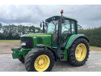 Τρακτέρ JOHN DEERE 6220
