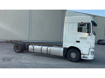 Φορτηγό σασί DAF XF 440 nette XF106 Chassis cabine: φωτογραφία 4