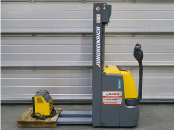 Μηχάνημα στοίβαξης JUNGHEINRICH EJC