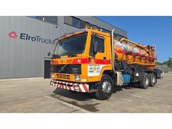 Όχημα εκκένωσης βόθρων VOLVO FL10 320