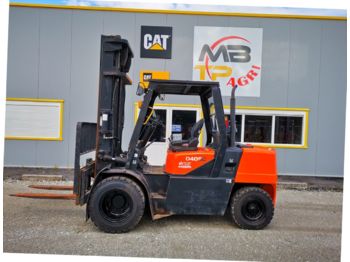Πετρελαιοκίνητο περονοφόρο Doosan / Daewoo D40 SC: φωτογραφία 1