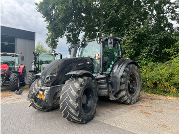 Τρακτέρ VALTRA T174