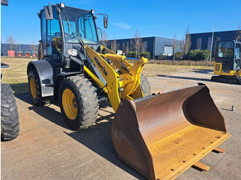 Ελαστιχοφόρος φορτωτής Komatsu WA 100 M-8: φωτογραφία 2