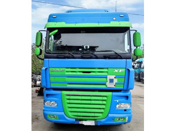 Τράκτορας DAF XF 105 460