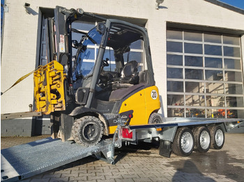 Τρέιλερ μεταφοράς μηχανημάτων