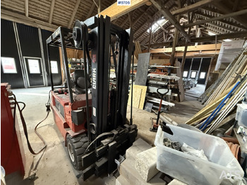 Ηλεκτροκίνητο περονοφόρο Forklift Clark CEM 25: φωτογραφία 5