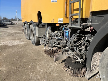 Σάρωθρο δρόμων Scania sweeper truck with Johnston Beam sweeper (VIDEO): φωτογραφία 4