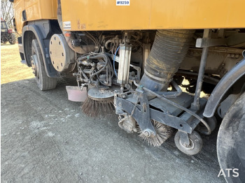 Σάρωθρο δρόμων Scania sweeper truck with Johnston Beam sweeper (VIDEO): φωτογραφία 3