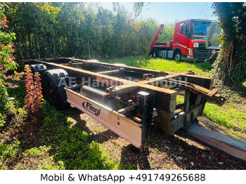 Ρυμούλκα μεταφοράς εμπορευματοκιβωτίων/ Κινητό αμάξωμα FLIEGL