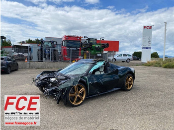 Κουπέ αυτοκίνητο FERRARI