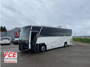 Προαστιακό λεωφορείο