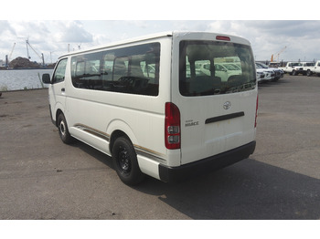 Leasing Toyota Hiace STANDARD ROOF 2.5L Diesel Manual Toyota Hiace STANDARD ROOF 2.5L Diesel Manual: φωτογραφία 4