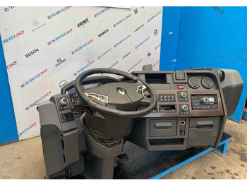 Καμπίνα και εσωτερικό RENAULT T