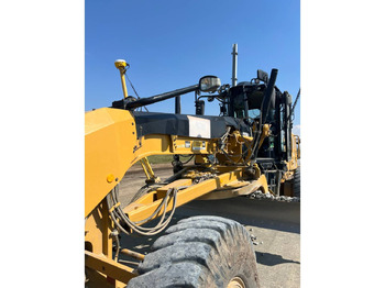 Γκρέιντερ CATERPILLAR 120