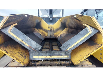 Διαστρωτήρας ασφάλτου CAT AP655F: φωτογραφία 4