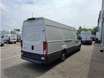 Επιβατικό βαν IVECO Daily 35S16V: φωτογραφία 4 Επιβατικό βαν IVECO Daily 35S16V: φωτογραφία 4