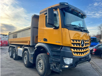 Φορτηγό ανατρεπόμενο MERCEDES-BENZ Arocs 3243