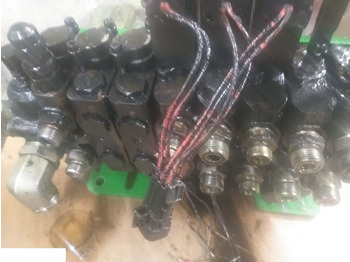 Υδραυλική βαλβίδα JOHN DEERE