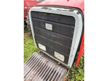 Μάσκα ψυγείου MASSEY FERGUSON