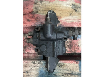 Υδραυλική βαλβίδα για Γεωργικά μηχανήματα Rozdzielacz podnośnika bosch zetor 10413902 , 1525100139: φωτογραφία 2 Υδραυλική βαλβίδα για Γεωργικά μηχανήματα Rozdzielacz podnośnika bosch zetor 10413902 , 1525100139: φωτογραφία 2