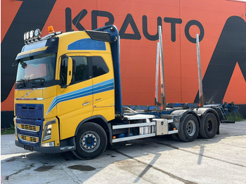 Φορτηγό ξυλείας VOLVO FH16 750
