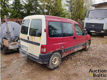Μικρό βαν Citroën Berlingo: φωτογραφία 4