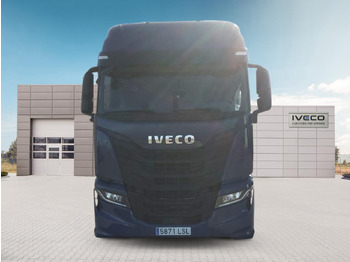 Τράκτορας IVECO S-WAY
